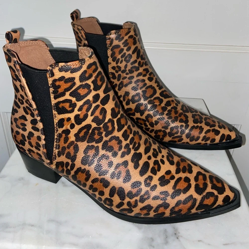 🐆 EXCELLENT CONDITION A RIDER GIRL LEOPARD ANKLE BOOTIE WOMENS SIZE 8 - Picture 1 of 11